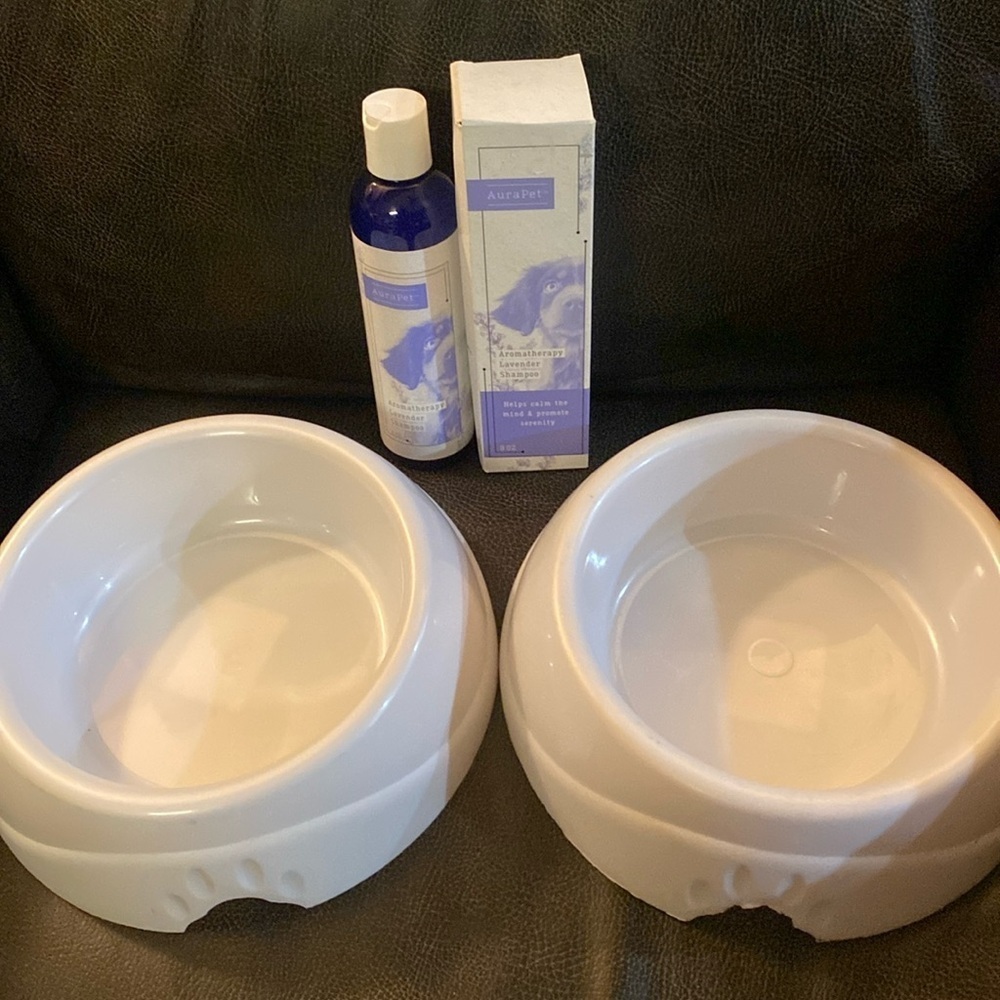 2/$20. Dog Shampoo Bundle Lavender Aromatherapy Pet Bowls